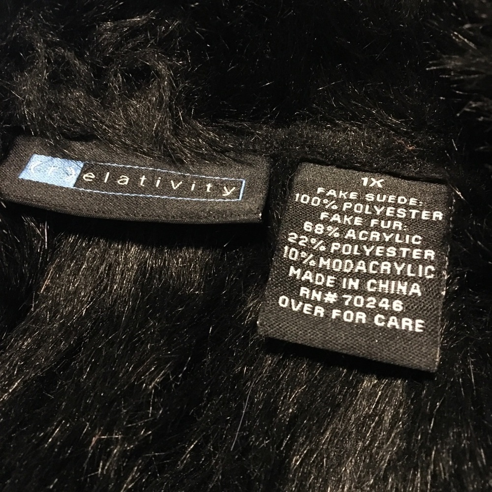 Relativity Size 1X Faux Fur Lined Vest - Picture 2 of 3